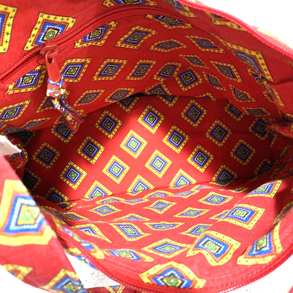 Vera Bradley Villa Red 2014 shoulderbag purse medium zipper top quilted cotton - Picture 8 of 10